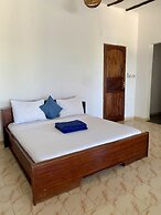 White Star Ocean View Hotel