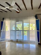 White Star Ocean View Hotel