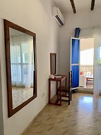 White Star Ocean View Hotel