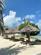 White Star Ocean View Hotel