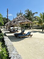 White Star Ocean View Hotel