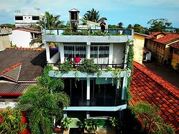 Co-Living Memories Hostel & Restaurant