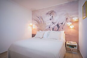 Villa Capitis in the Centre with luxury pool