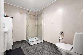 Lovly 3 Bedroom Apartment With the View of Aurora