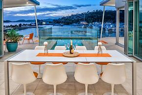 Pavillions 25 Penthouse with Marina View