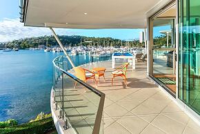 Pavillions 25 Penthouse with Marina View