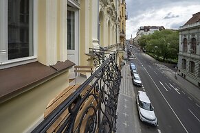 Apart Hotel Zborovska