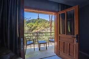 GÖKBÜK SERENİTY HOTEL