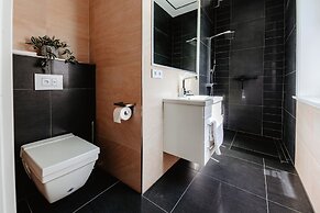 First Wohnen GmbH