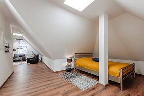 First Wohnen GmbH