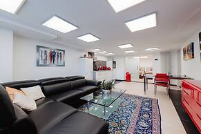 First Wohnen GmbH