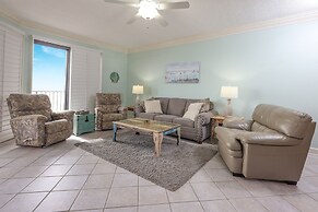 Phoenix Vi 61108 3 Bedroom Condo by Redawning