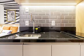 Charlie Uwin Brooklin