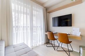 Charlie Uwin Brooklin