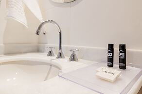 Charlie Uwin Brooklin