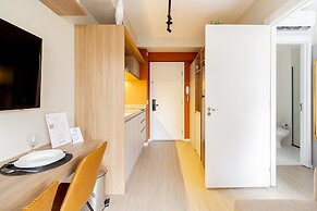 Charlie Uwin Brooklin