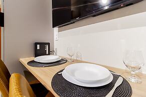 Charlie Uwin Brooklin