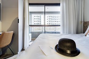 Charlie Uwin Brooklin