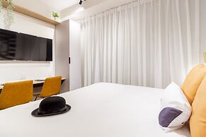 Charlie Uwin Brooklin