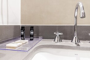 Charlie Uwin Brooklin