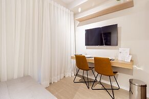 Charlie Uwin Brooklin