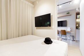 Charlie Uwin Brooklin