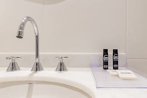 Charlie Uwin Brooklin