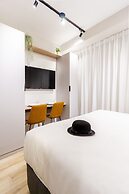 Charlie Uwin Brooklin