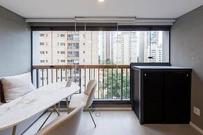 Charlie Uwin Brooklin