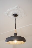 Liiiving - Modern Design Home