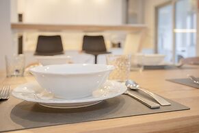 Liiiving - Modern Design Home