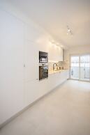 Liiiving - Modern Design Home