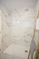 Liiiving - Modern Design Home