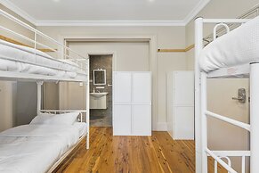 Azzurro Boutique Hotel - Surry Hills