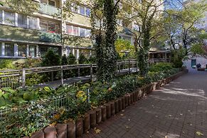 Comfy Apartament Bagno by Renters