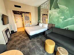 Otium Hotel