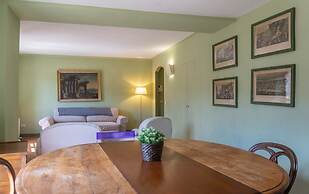 Piazza Venezia Charming Apartment