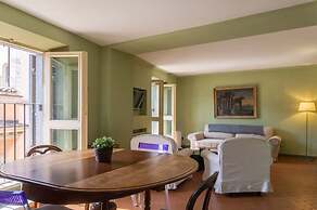 Piazza Venezia Charming Apartment