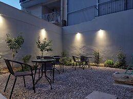 BMV APARTMENTS