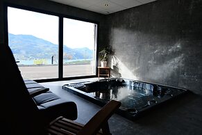 Les Restanques du Lac