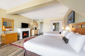 Sidney Waterfront Inn & Suites