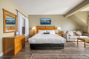 Sidney Waterfront Inn & Suites