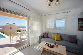 Blue Hills Villas by Estia