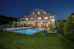 Blue Hills Villas by Estia