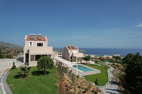 Blue Hills Villas by Estia