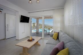 Blue Hills Villas by Estia