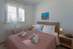 Blue Hills Villas by Estia