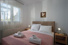 Blue Hills Villas by Estia