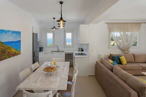 Blue Hills Villas by Estia