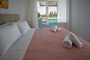 Blue Hills Villas by Estia